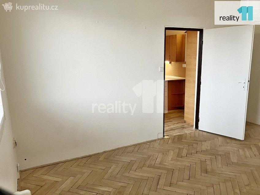 Pronájem bytu 2+kk 36 m^2 17. listopadu, Dobřany 