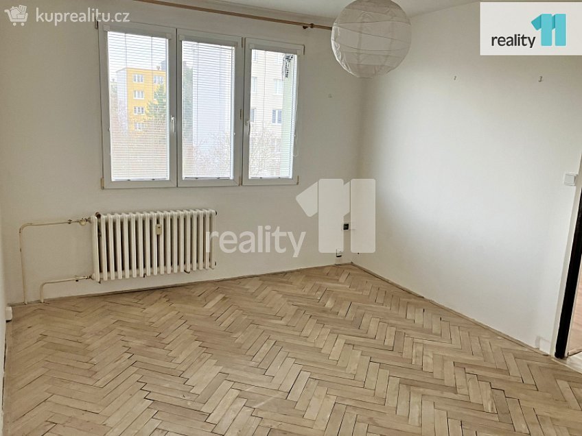 Pronájem bytu 2+kk 36 m^2 17. listopadu, Dobřany 
