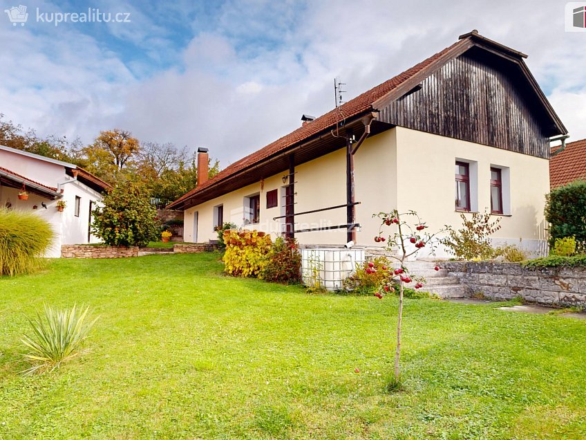 Prodej  rodinného domu 100 m^2 Činěves, Činěves 