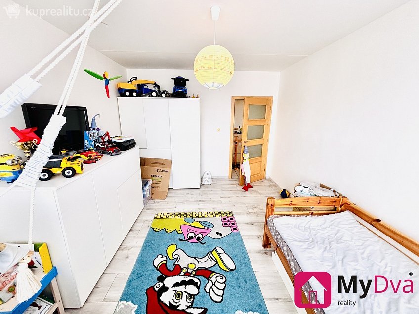 Prodej bytu 3+1 70 m^2 U Lesíka 3539, Znojmo 