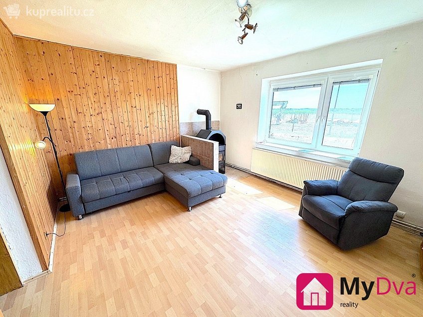 Prodej  rodinného domu 150 m^2 Těšetice 112, Těšetice 