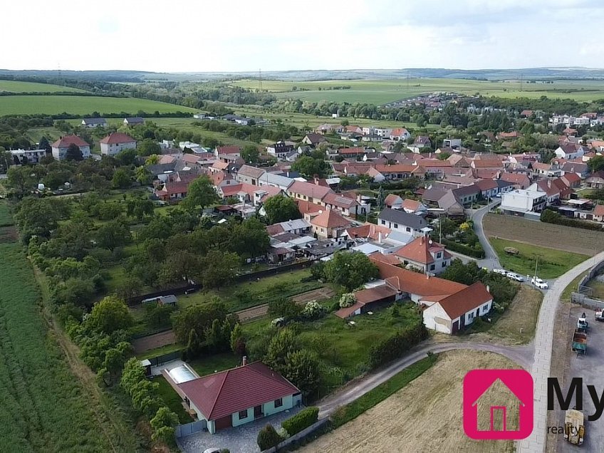 Prodej  rodinného domu 150 m^2 Těšetice 112, Těšetice 