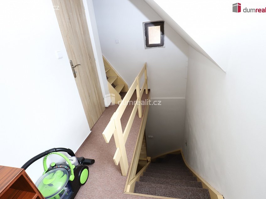 Prodej  rodinného domu 120 m^2 B. Němcové, Kraslice 