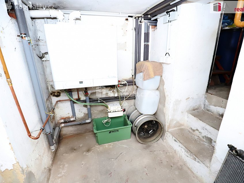 Prodej  rodinného domu 120 m^2 B. Němcové, Kraslice 