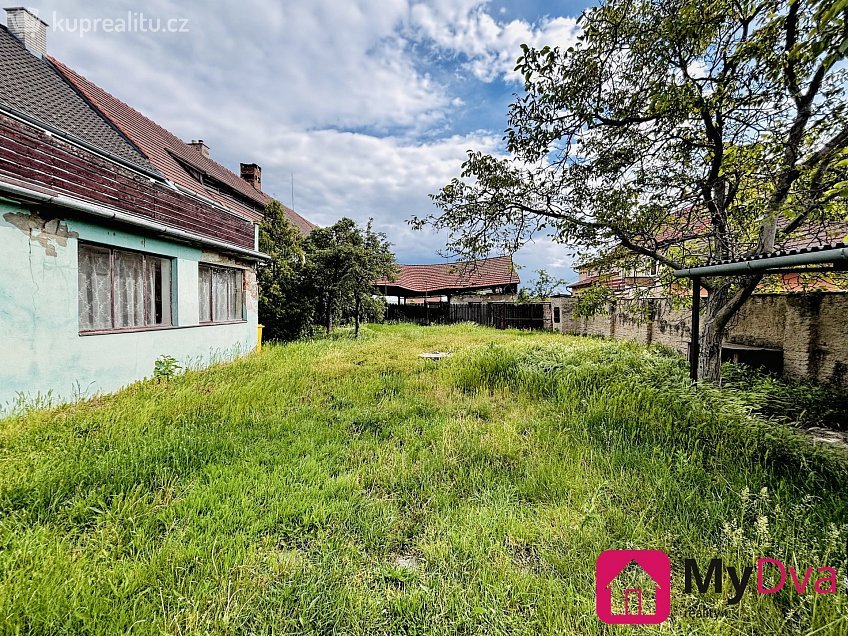 Prodej  rodinného domu 230 m^2 Pasohlávky, Pasohlávky 