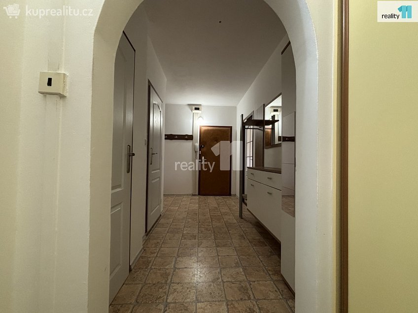 Pronájem bytu 2+1 58 m^2 Újezd, Česká Lípa 