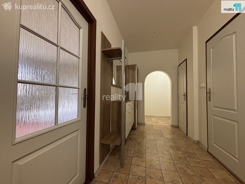 Pronájem bytu 2+1 58 m^2 Újezd, Česká Lípa 