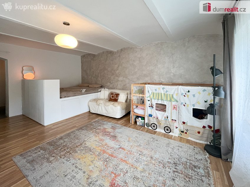 Prodej bytu 1+1 46 m^2 Kounov, Kounov 