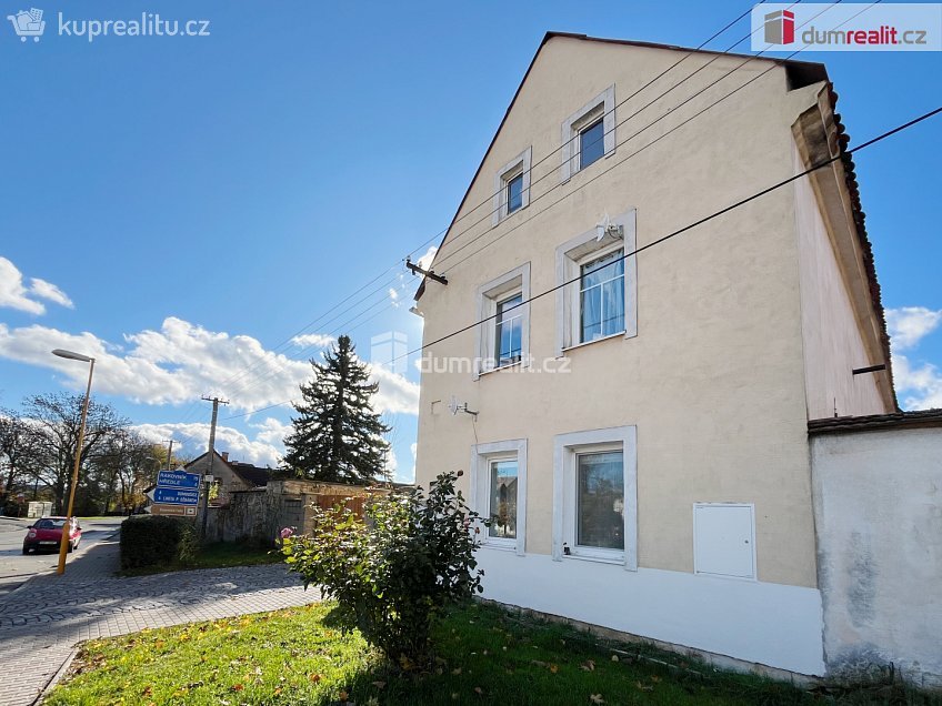 Prodej bytu 1+1 46 m^2 Kounov, Kounov 