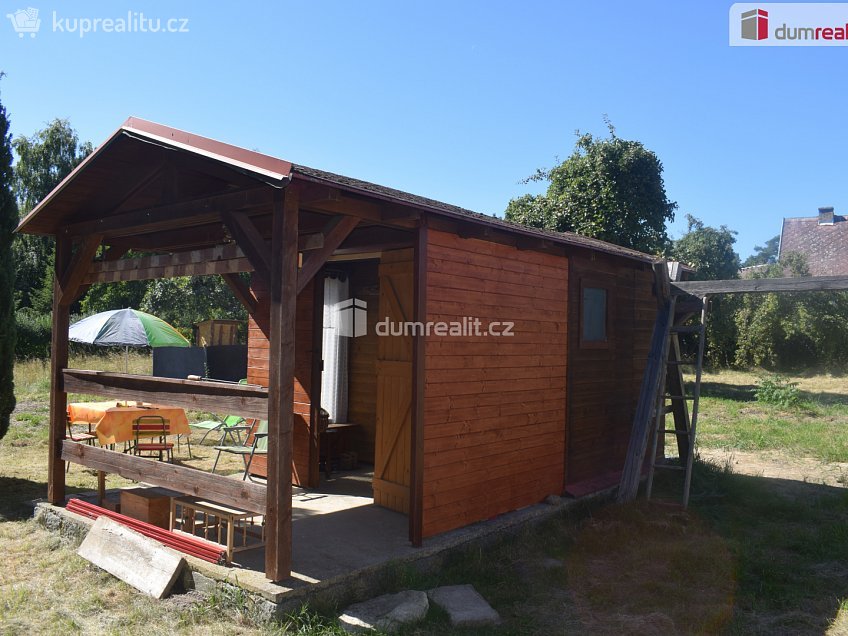 Prodej  stavebního pozemku 800 m^2 Bělá pod Bezdězem, Bělá pod Bezdězem 