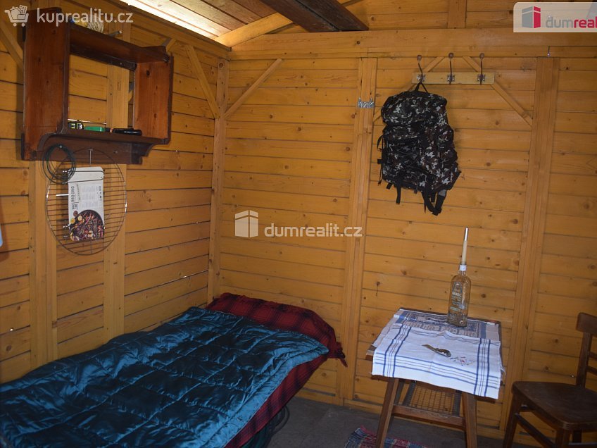 Prodej  stavebního pozemku 800 m^2 Bělá pod Bezdězem, Bělá pod Bezdězem 