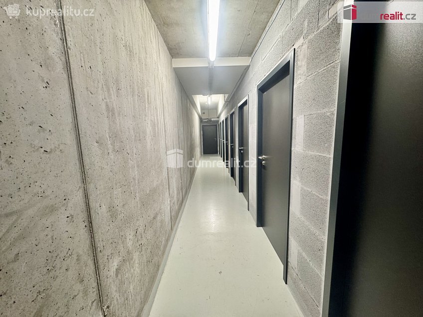 Prodej bytu 3+kk 119 m^2 K učilišti, Praha-Štěrboholy 