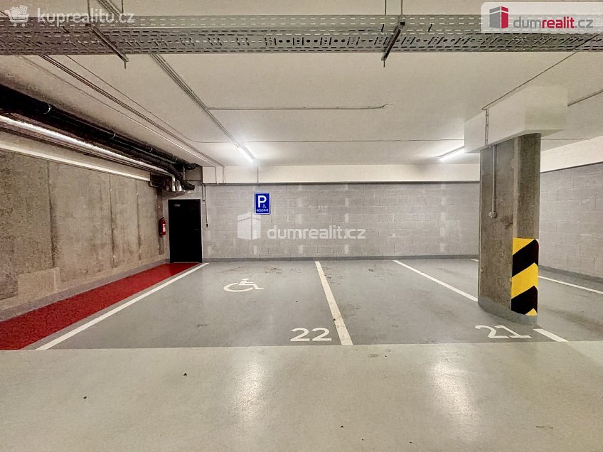 Prodej bytu 3+kk 119 m^2 K učilišti, Praha-Štěrboholy 