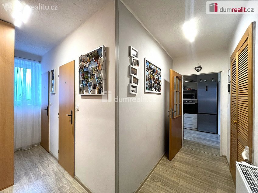 Prodej bytu 2+1 60 m^2 Pražská, Cheb 