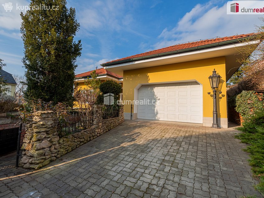 Prodej  rodinného domu 350 m^2 Viničná, Mladá Boleslav 