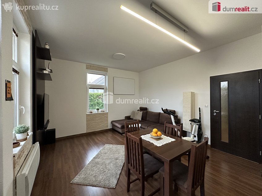 Pronájem bytu 2+kk 50 m^2 Gen. Šimka, Břeclav 