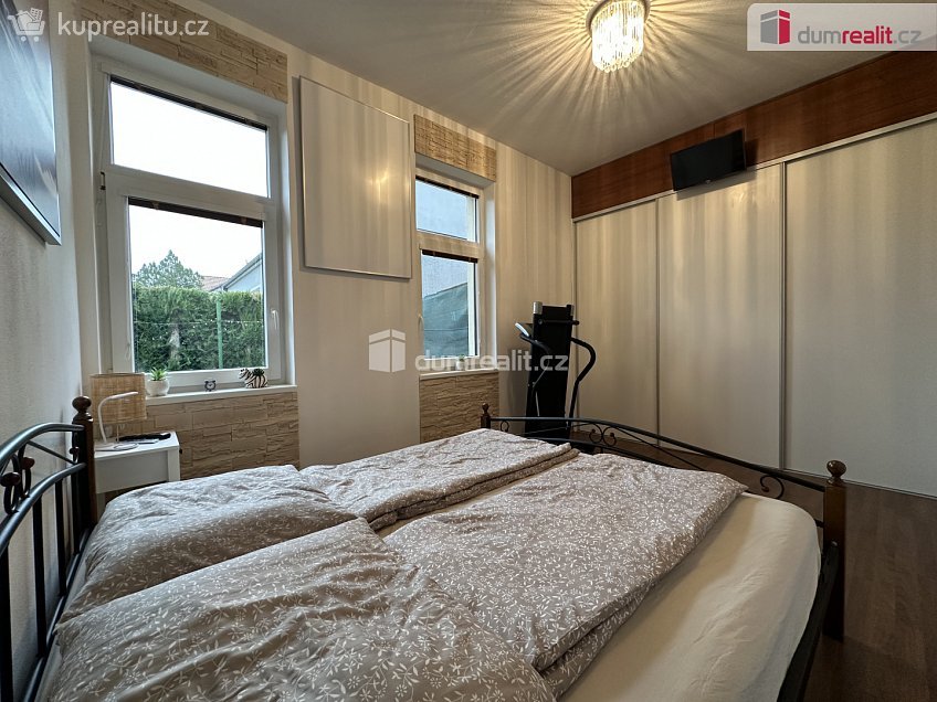 Pronájem bytu 2+kk 50 m^2 Gen. Šimka, Břeclav 