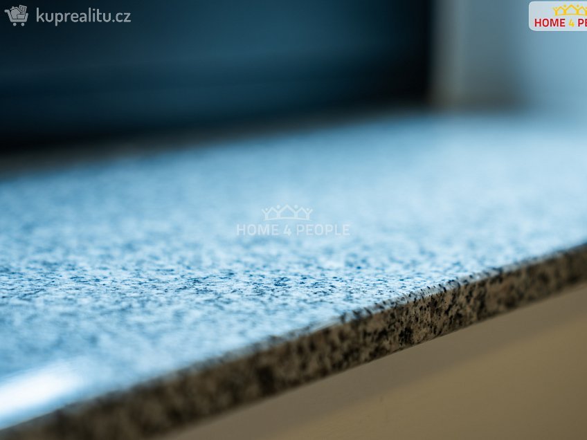 Prodej bytu 2+kk 62 m^2 Jeremenkova, Praha 4 