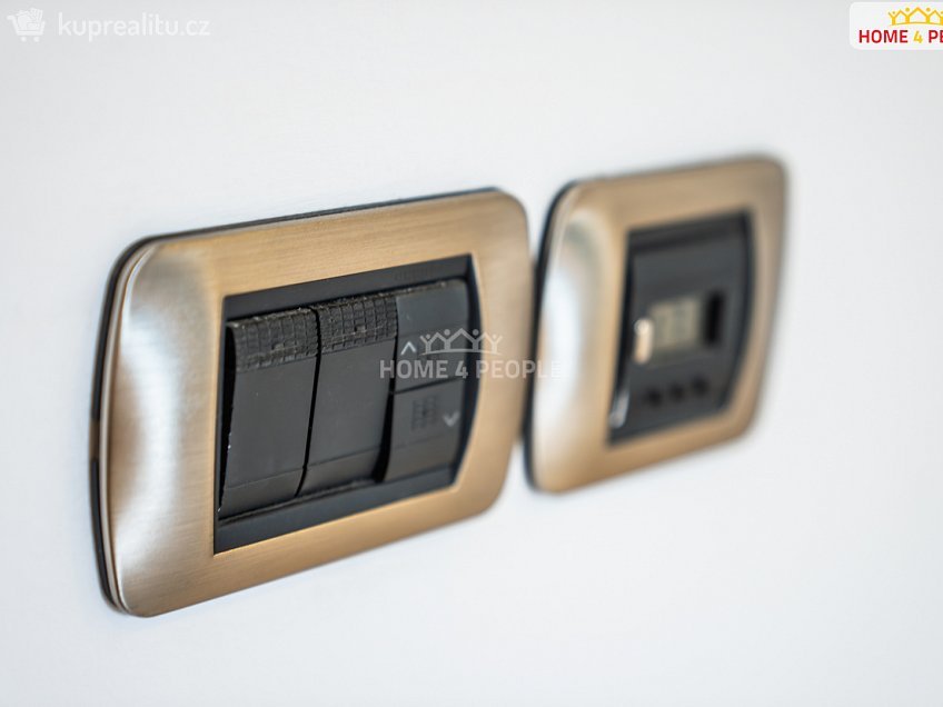 Prodej bytu 2+kk 62 m^2 Jeremenkova, Praha 4 