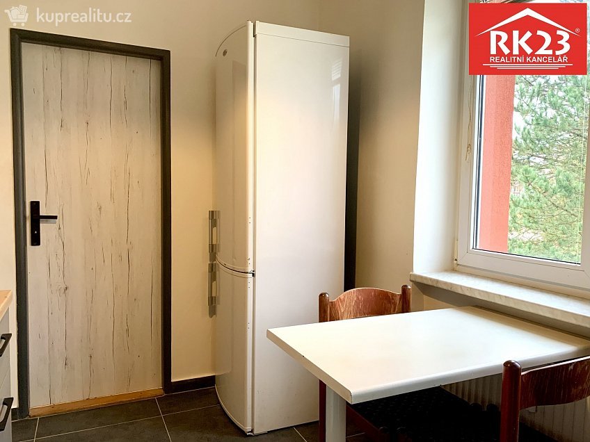 Pronájem bytu 3+1 65 m^2 Fučíkova 457, Planá 