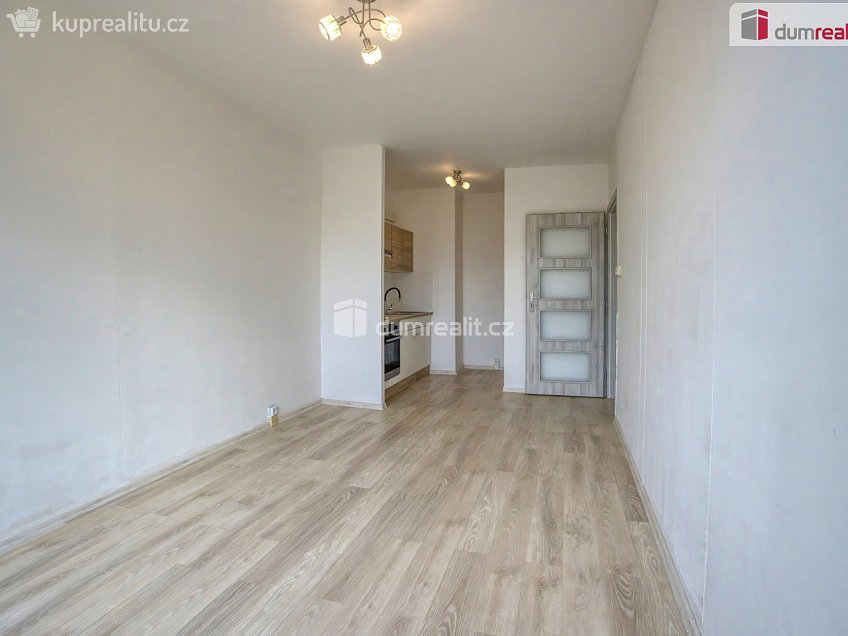 Pronájem bytu 2+kk 39 m^2 Kojetická, Neratovice 