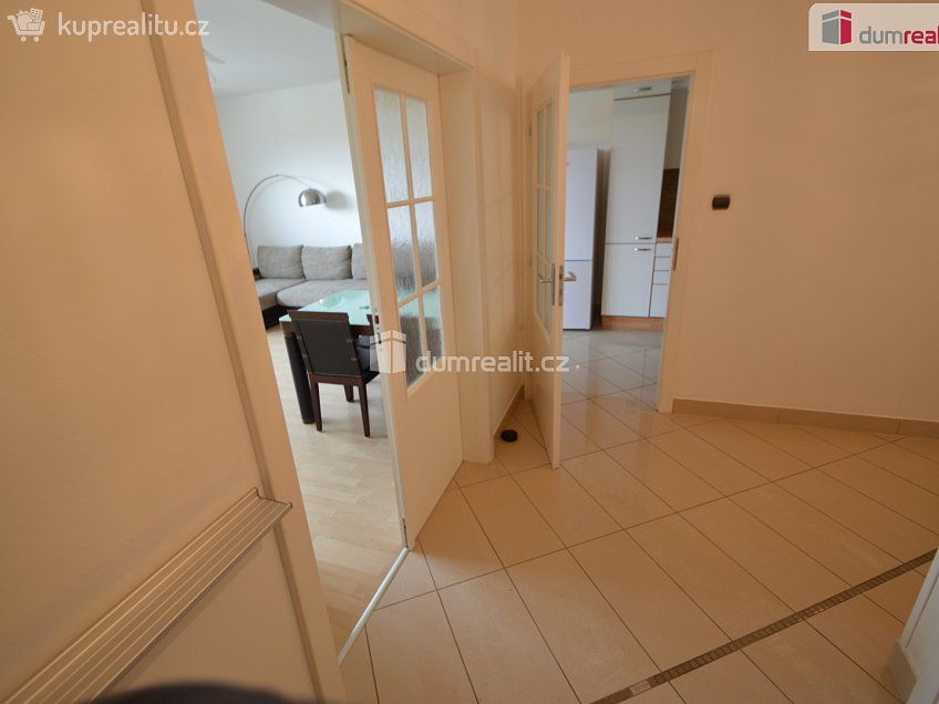 Prodej bytu 2+kk 68 m^2 Jitravská, Praha 8 