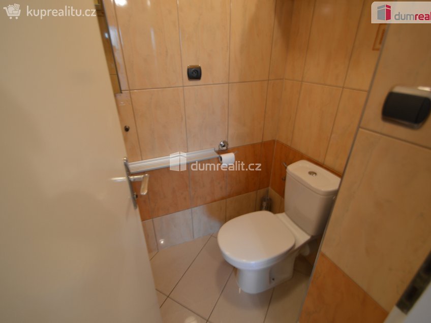 Prodej bytu 2+kk 68 m^2 Jitravská, Praha 8 