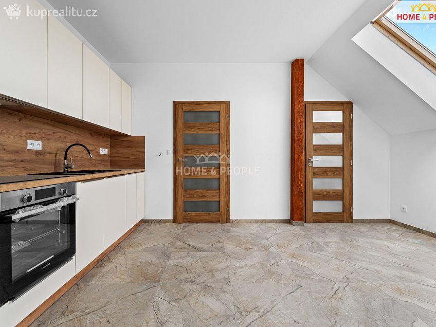 Pronájem bytu 2+kk 35 m^2 Chrášťany, Chrášťany 