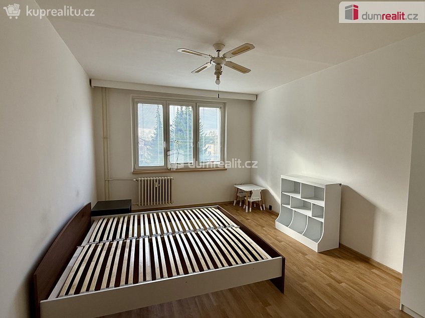 Pronájem bytu 2+1 62 m^2 Kubelíkova, Mariánské Lázně 