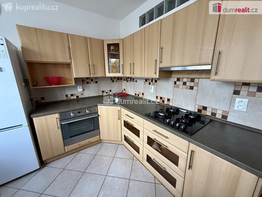 Pronájem bytu 2+1 62 m^2 Kubelíkova, Mariánské Lázně 