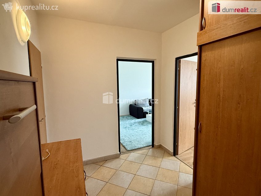 Pronájem bytu 2+1 62 m^2 Kubelíkova, Mariánské Lázně 