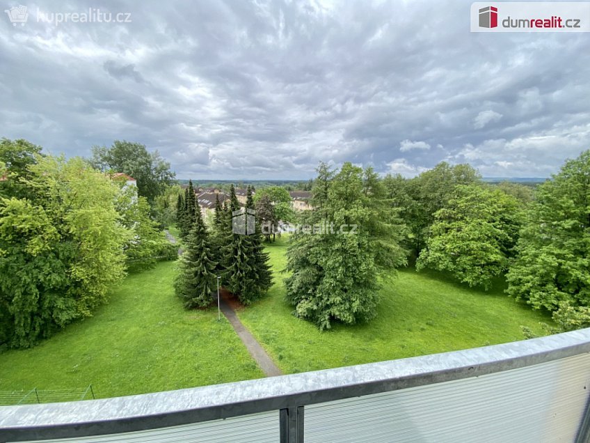 Pronájem bytu 2+1 62 m^2 Kubelíkova, Mariánské Lázně 