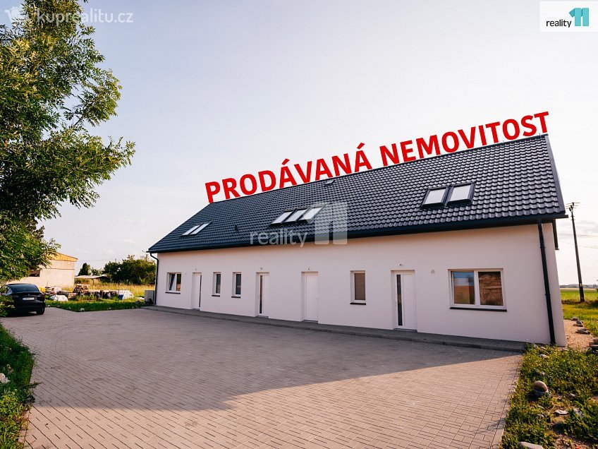 Prodej  rodinného domu 125 m^2 V průhonu, Zvěřínek 