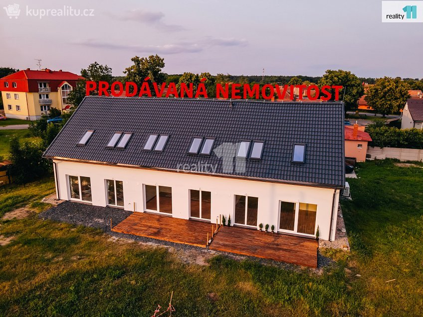 Prodej  rodinného domu 125 m^2 V průhonu, Zvěřínek 