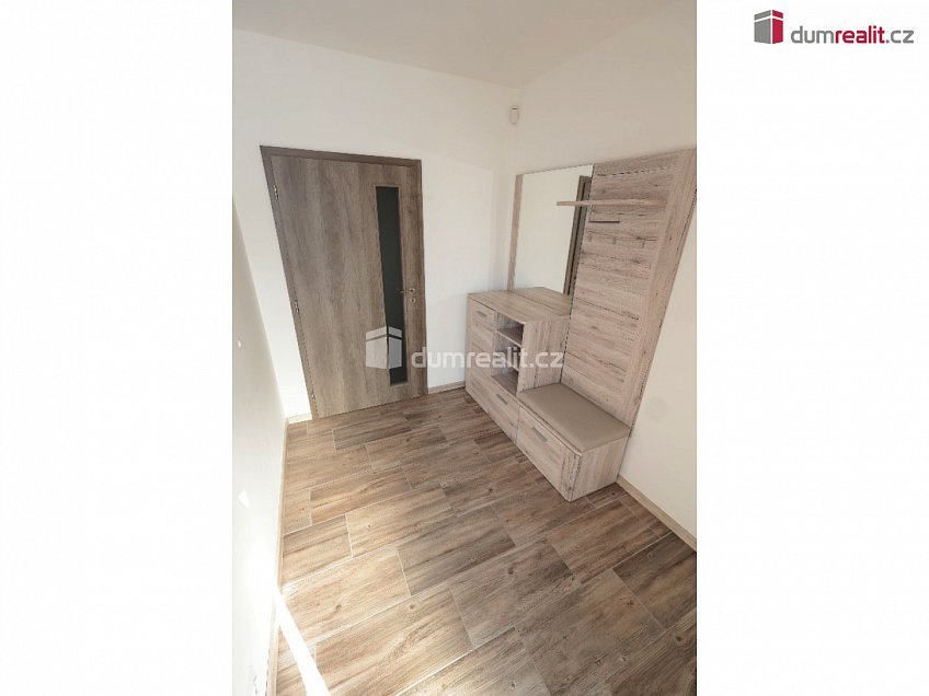 Pronájem  rodinného domu 152 m^2 Fazolová, Sibřina 