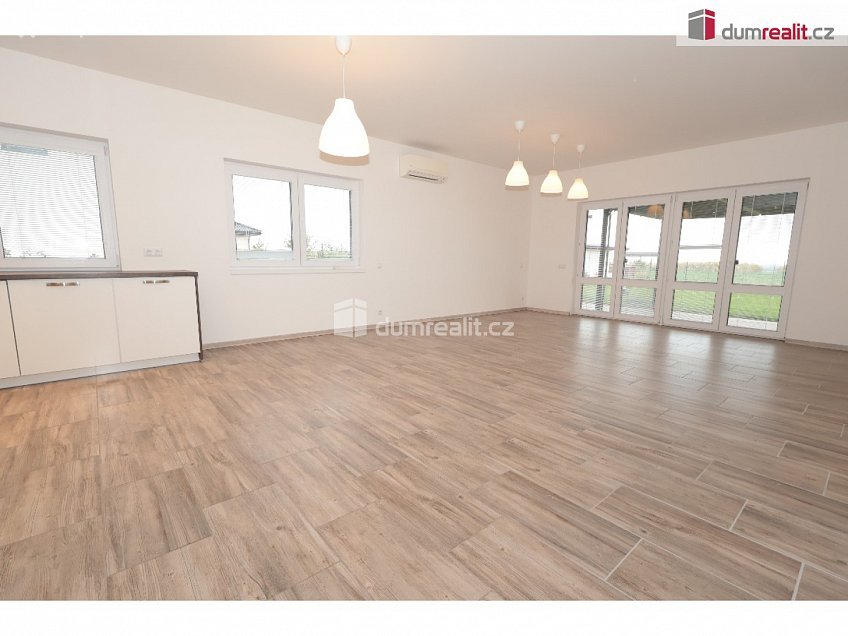 Pronájem  rodinného domu 152 m^2 Fazolová, Sibřina 