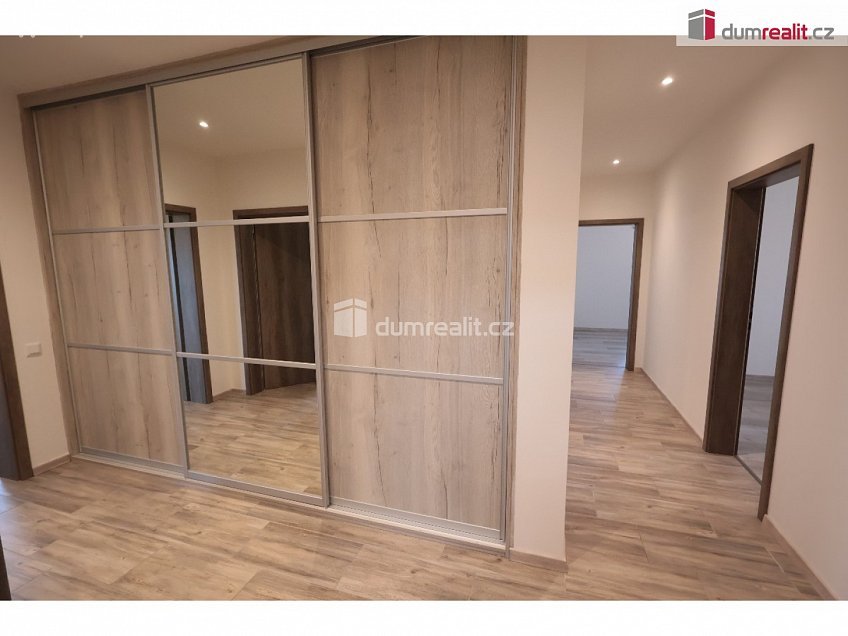 Pronájem  rodinného domu 152 m^2 Fazolová, Sibřina 