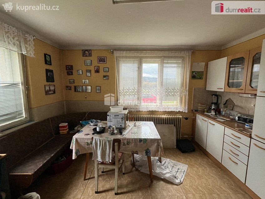 Prodej  rodinného domu 100 m^2 Karlovice, Karlovice 