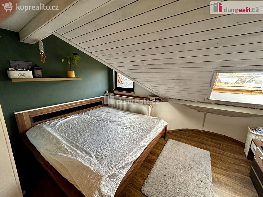 Prodej  rodinného domu 143 m^2 Hroznětín, Hroznětín 