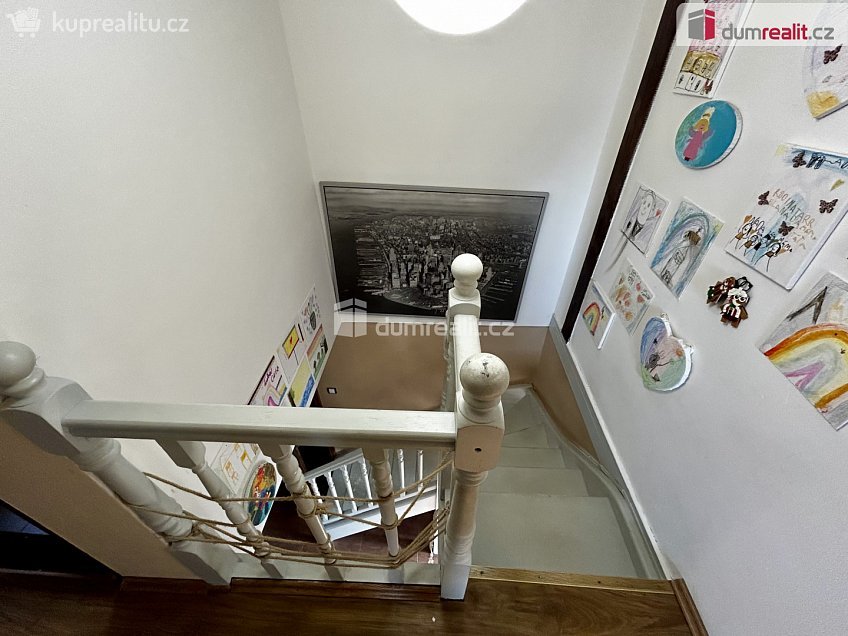 Prodej  rodinného domu 143 m^2 Hroznětín, Hroznětín 