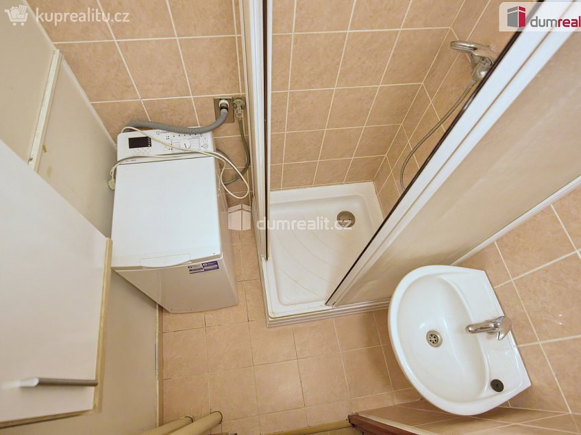 Pronájem bytu 1+1 38 m^2 Pražská, Mělník 