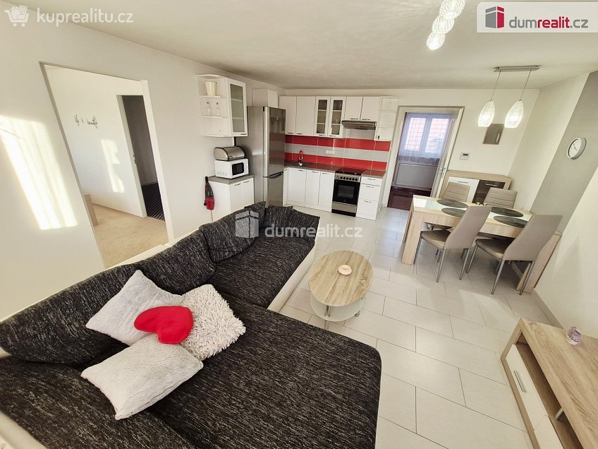 Pronájem bytu 2+kk 65 m^2 Sokolská, Roudnice nad Labem 