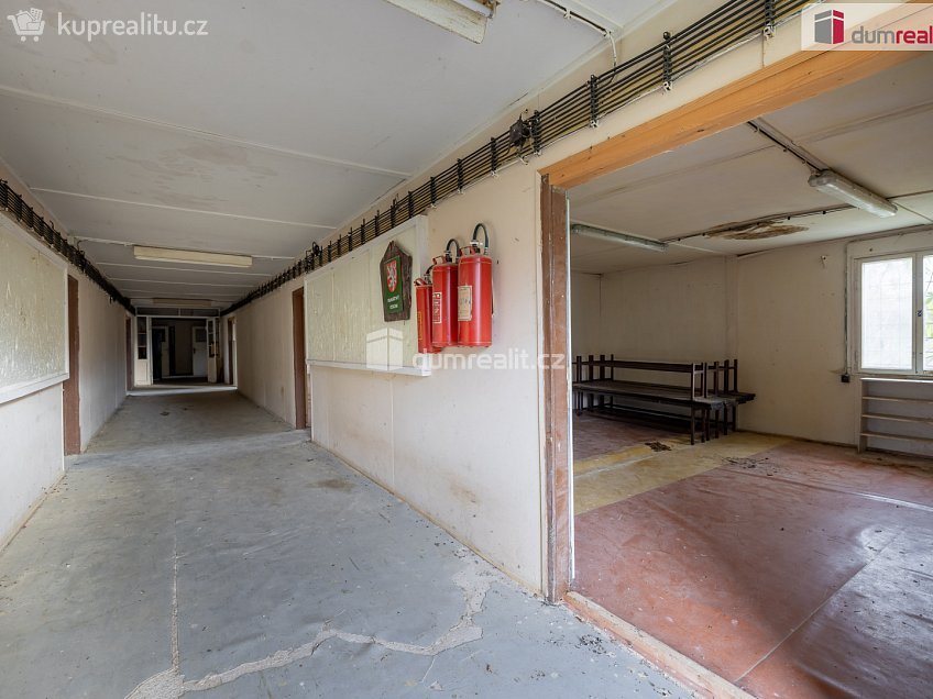 Prodej  ubytovacího zařízení 43069 m^2 Valeč, Valeč 