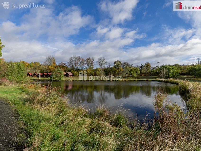 Prodej  ubytovacího zařízení 43069 m^2 Valeč, Valeč 