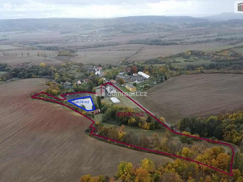 Prodej  ubytovacího zařízení 43069 m^2 Valeč, Valeč 