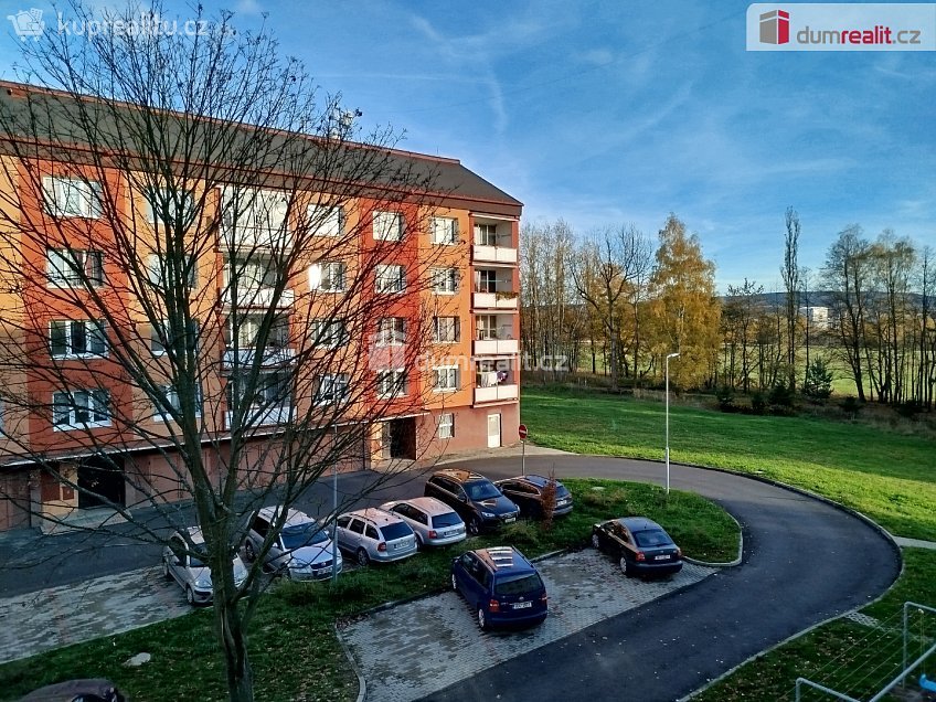 Prodej bytu 3+1 69 m^2 Vintířov, Vintířov 