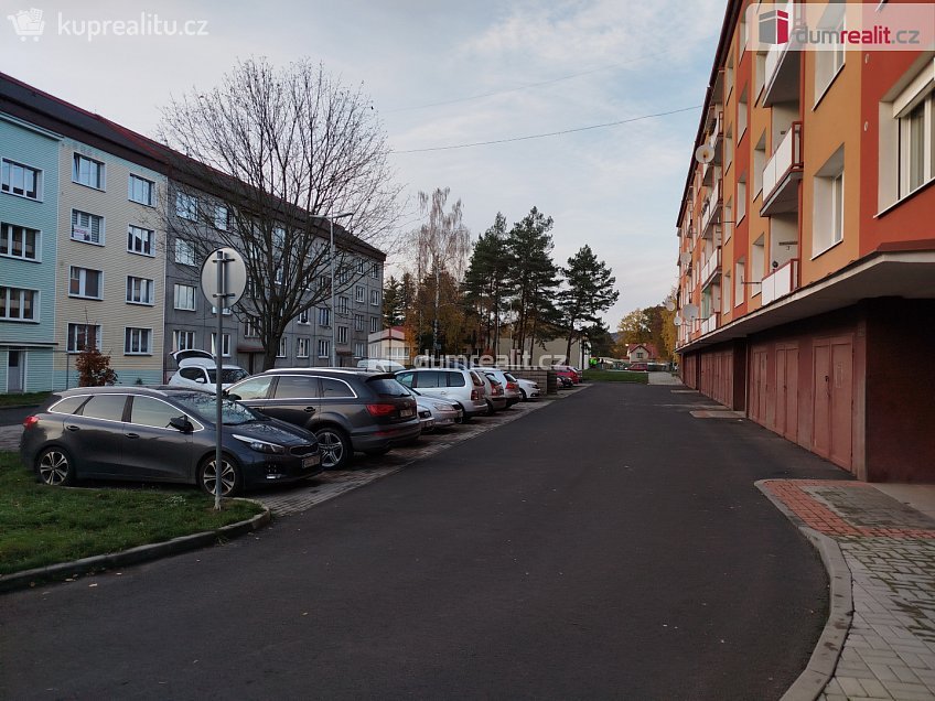 Prodej bytu 3+1 69 m^2 Vintířov, Vintířov 