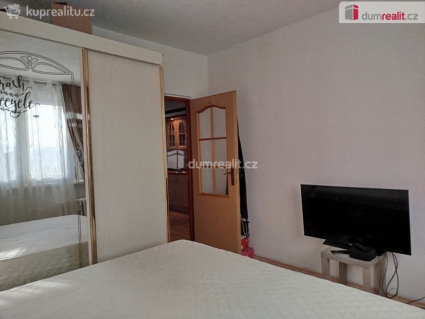 Prodej bytu 3+1 69 m^2 Vintířov, Vintířov 