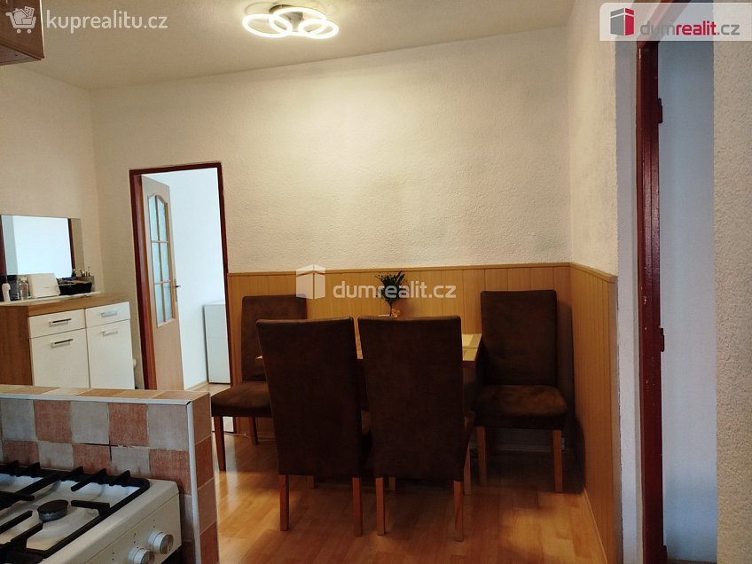 Prodej bytu 3+1 69 m^2 Vintířov, Vintířov 