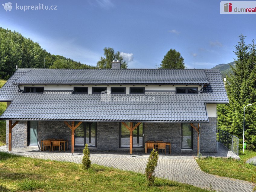 Prodej  rodinného domu 184 m^2 Dolní Morava, Dolní Morava 